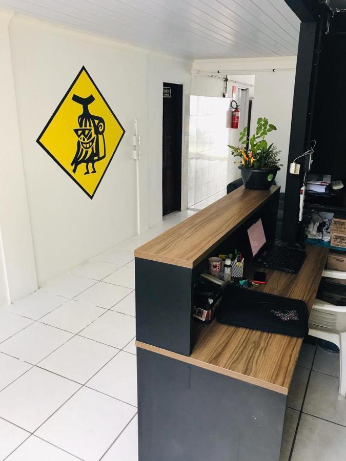 Hostel Banana House 邦比尼亚斯 外观 照片