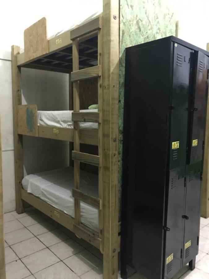 Hostel Banana House 邦比尼亚斯 外观 照片